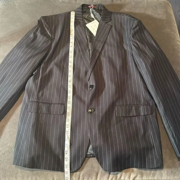 Men’s Black Pinstripe 3 Piece Suit 2 Button Closure Size 44 Jacket 40 Pants NEW